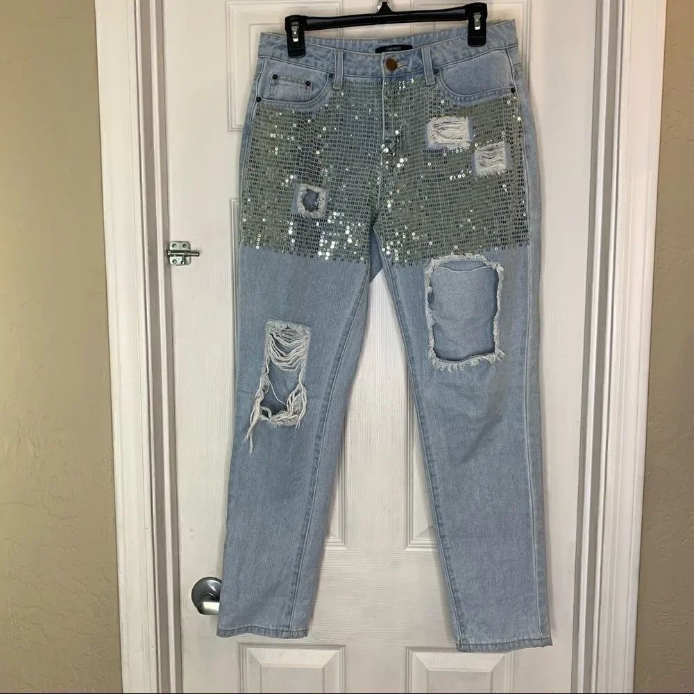 Forever 21 Sequin Distressed Boyfriend Style Jeans Size 27
